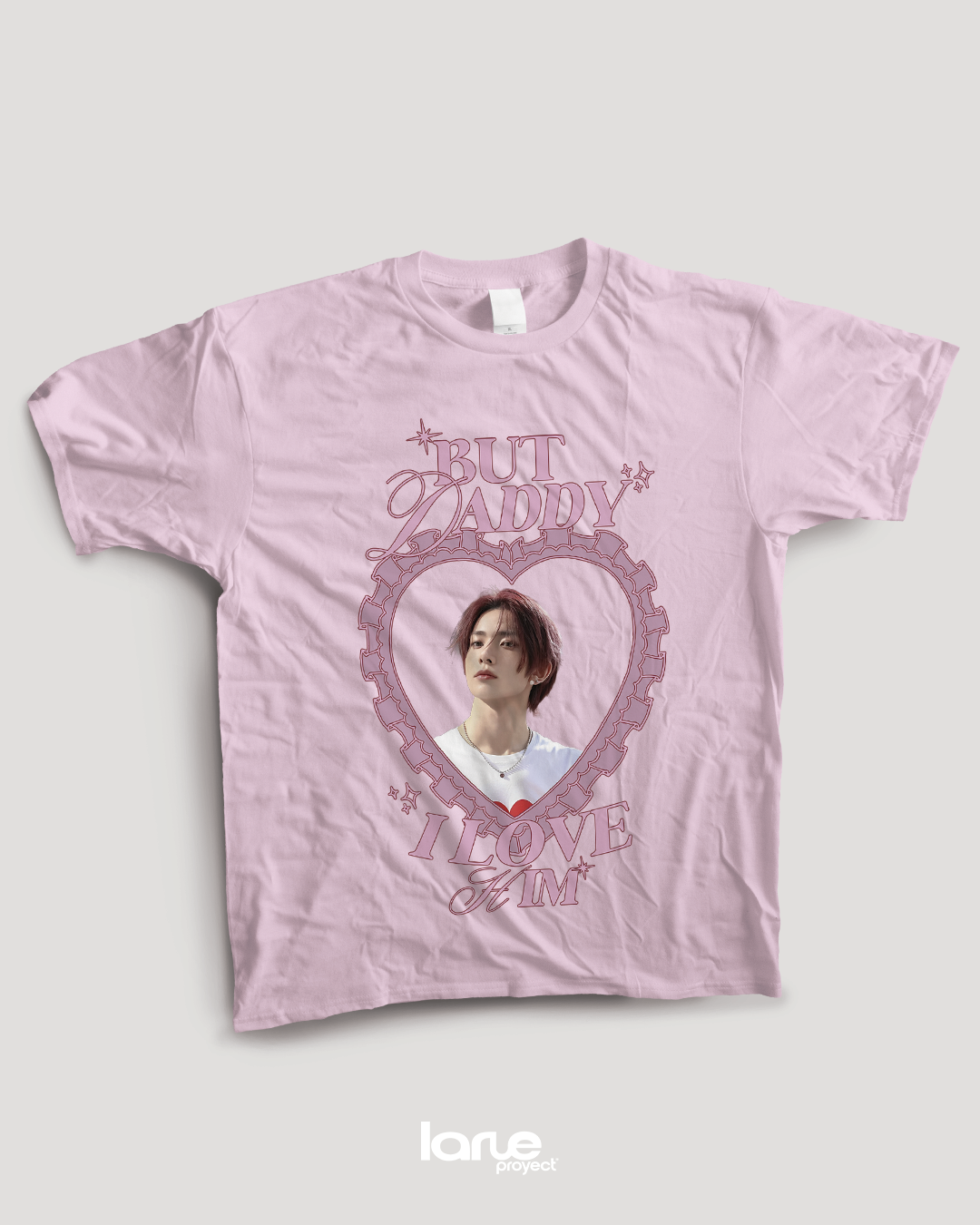 Playera Heeseung (Enhypen) - "But Daddy I love him" (Modelo 2)