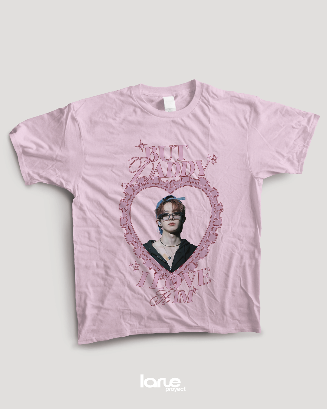 Playera Heeseung (Enhypen) - "But Daddy I love him" (Modelo 1)
